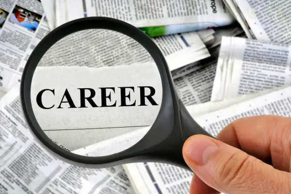 How-to-Choose-the-Right-Career-Steps-to-Make-the-Decision