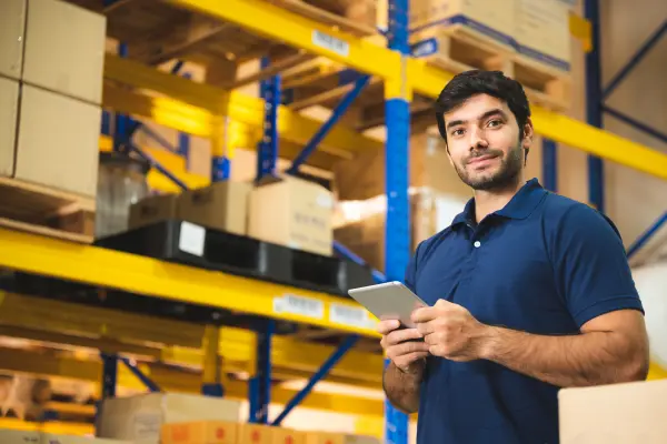 Amazon Hiring for Logistics: Salaries and Opportunities in a Global Job Market